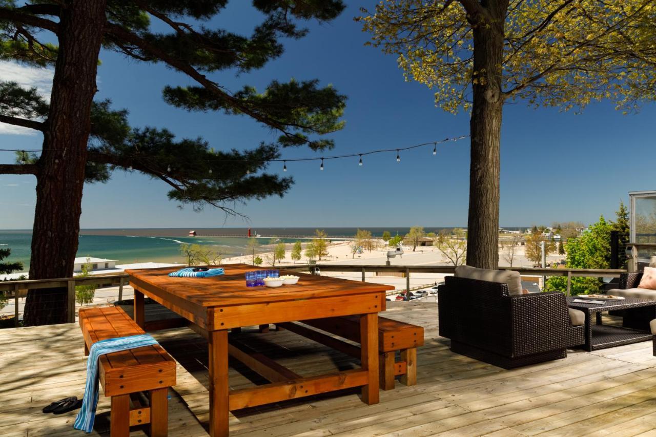 Looking Glass Beachfront Inn Grand Haven Exterior foto