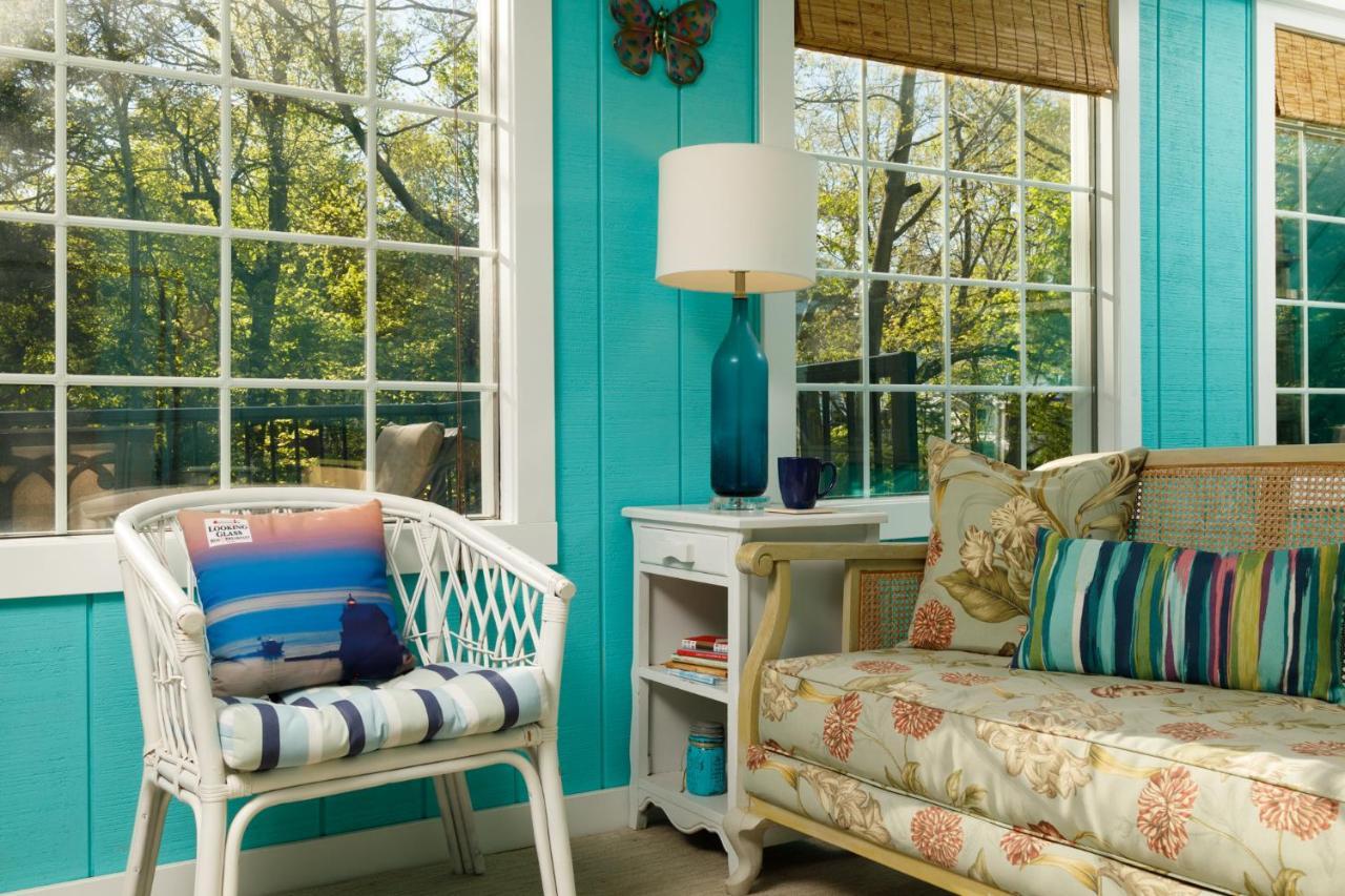 Looking Glass Beachfront Inn Grand Haven Exterior foto