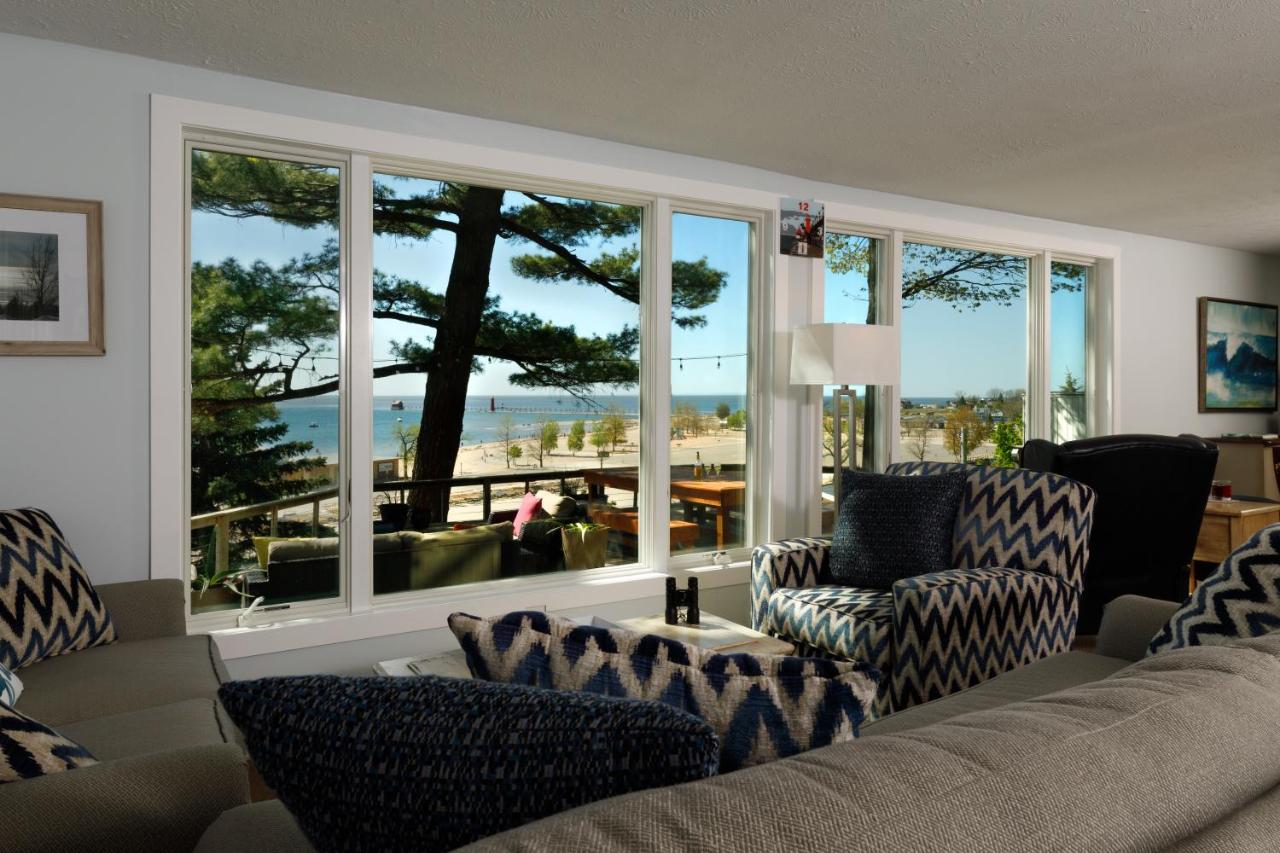 Looking Glass Beachfront Inn Grand Haven Exterior foto